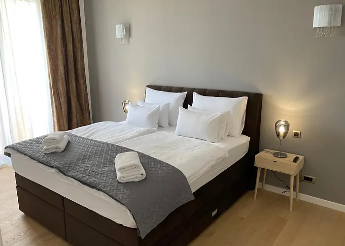 Premium With Garage Apartament