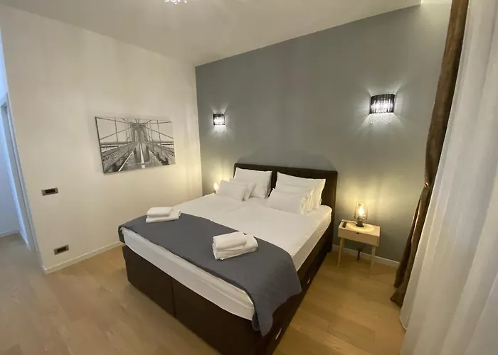 Premium With Garage *